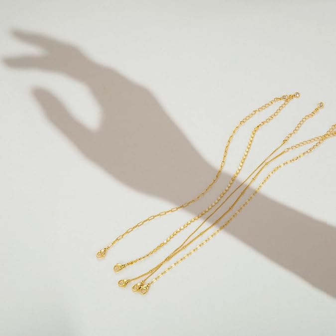MBW Gold Bracelets for Women Trendy, Dainty 14K Gold Plated Bracelet Stack Beaded Chain Bracelet Set Thin Small Cute Paperclip Bracelets Fashion Waterproof Jewelry Gift Gold Accessories for Women