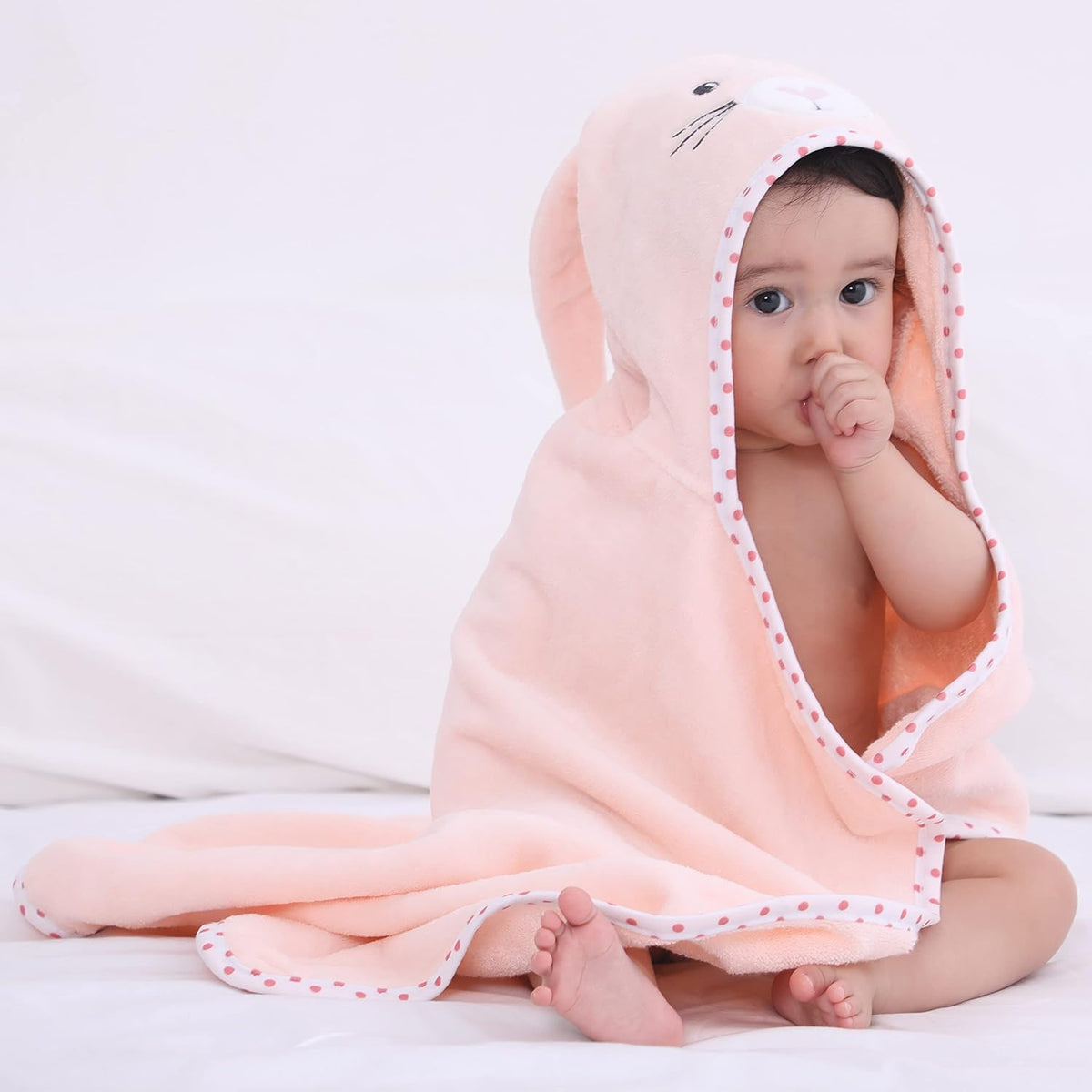 Baby Hooded Towel with Unique Animal Design Ultra Soft Thick Cotton Bath Towel for Newborn (Bunny)
